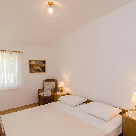 Apartman Mare *