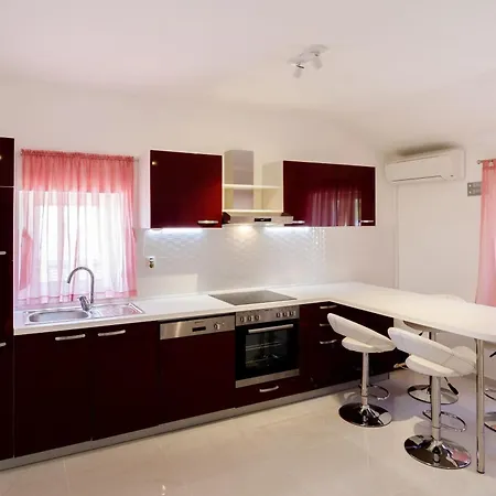 Mare Apartman